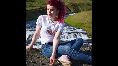 Bi Streamer Olyasha 1080p (Metronome) biceribînin